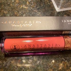 💋Anastasia Beverly Hills Liquid Lipstick-Allison
